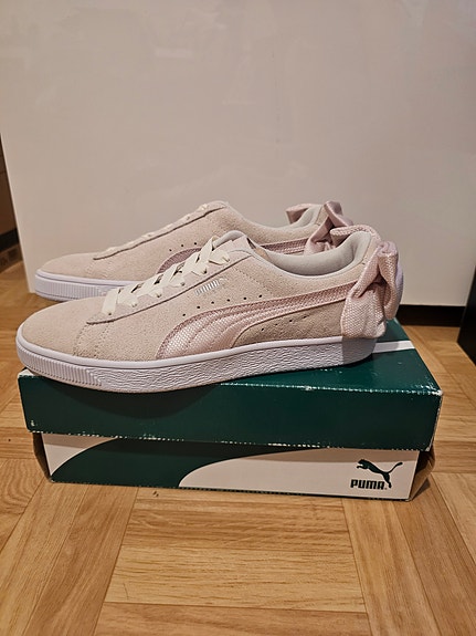 Puma suede bow hexamesh kengät koko 40