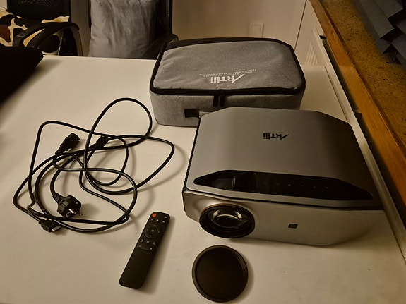 Working projector