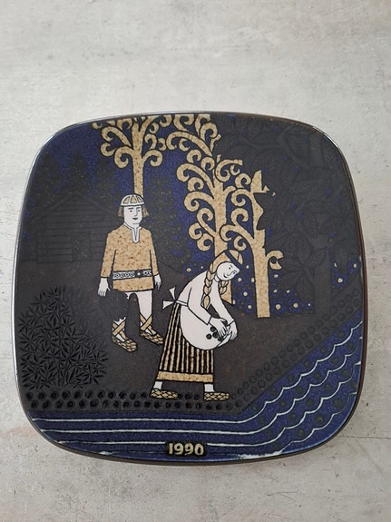 Arabia Kalevala vuosilautaset 6 kpl, 10 €/kpl