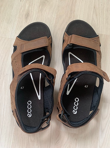 Ecco Onroads miesten sandaalit 47