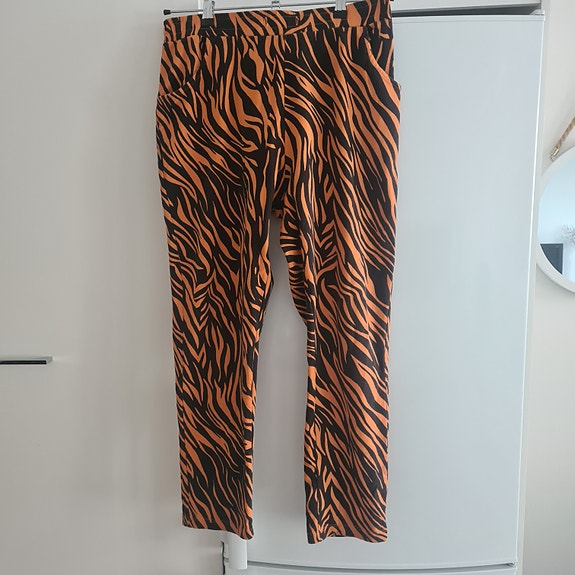 Seepra gollege housut.XL.