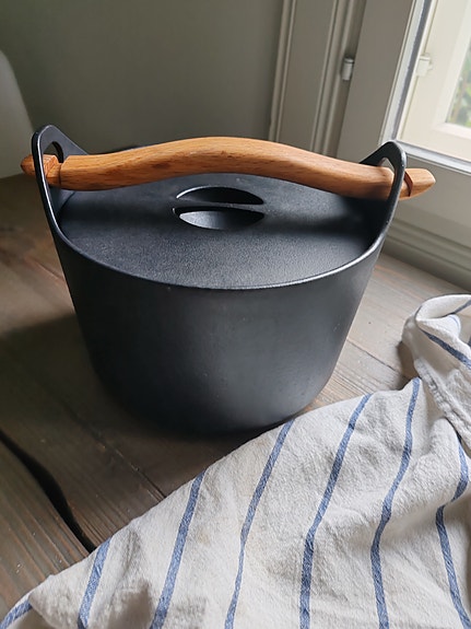 Iittala Sarpaneva valurautapata