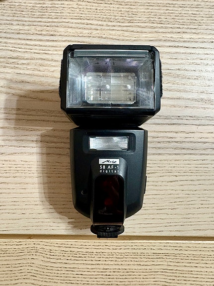 Metz 58 AF-1 salama (Canon)