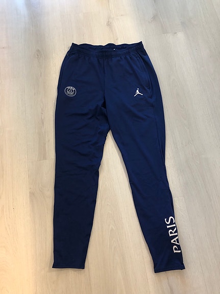 Nike Jordan jalkapallohousut/treenihousut kuin uudet