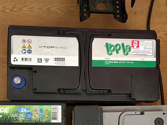 Topla AGM 12V 95Ah 850A Akku