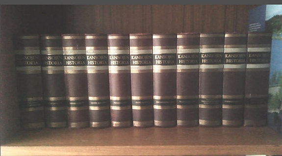 Carl Grinberg:"Kansojen historia" 1958/11kirjaa