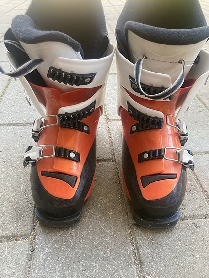 Oranssit lasten laskettelumonot koko 235 (275 mm)