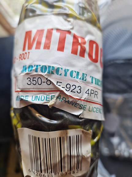 Mitroc 350-8 E-923 mopon rengas 4PR