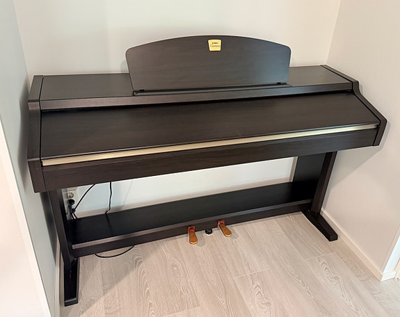 Yamaha Clavinova CLP-920 sähköpiano