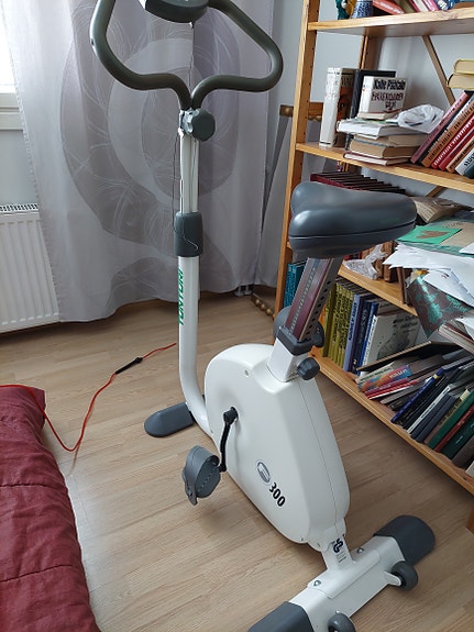 Tunturi F300 kuntopyörä