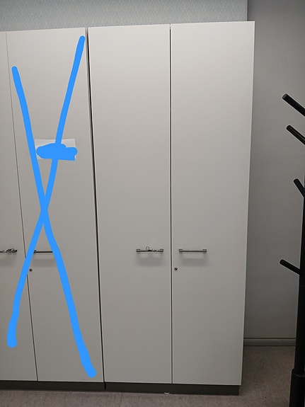 Martela, lukollinen kaappi