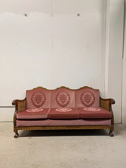 Upea Chippendale rottinki sohva