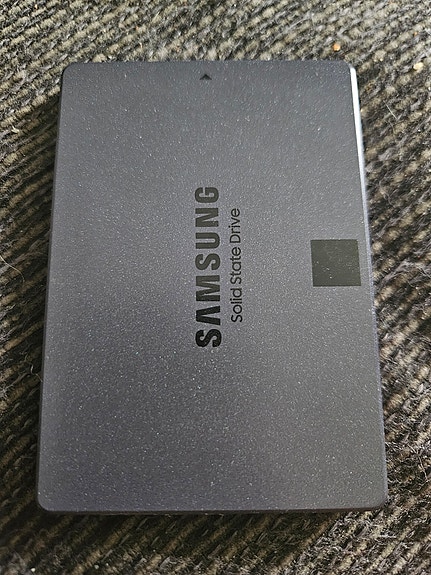 Samsung 870 QVO SSD 1TB 2,5"