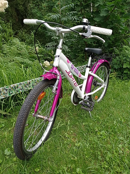 Lasten polkupyörä