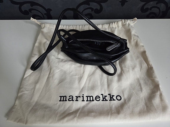 Marimekko Mini Karla laukku musta