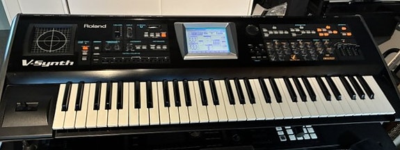 Roland V-Synth, kohta vintagea...
