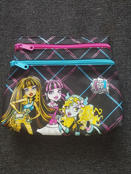 Uusi Monster High pussukka