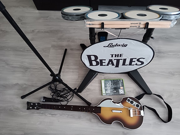 Beatles Rock Band Limited Edition Xbox 360