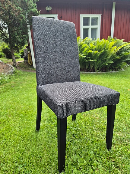 Ruokapöydän tuoleja BoConcept