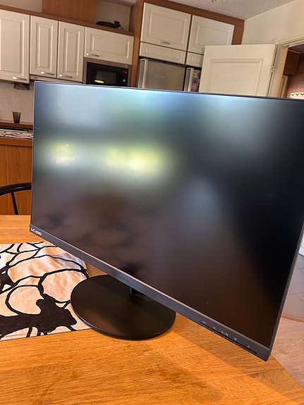Lenovo 27" näyttö (L27i-28 27")