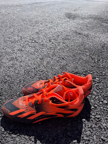 Adidas-lasten nappulakengät ensimmäiseltä omistajalta. Koko 37 1/3.