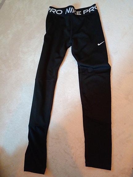 Nike pitkät kalsarit 164