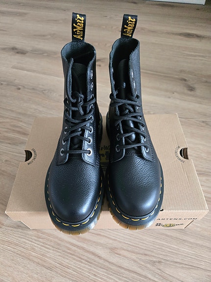 UUDET Dr. Martens 1460 Pascal Bex maiharit, 37