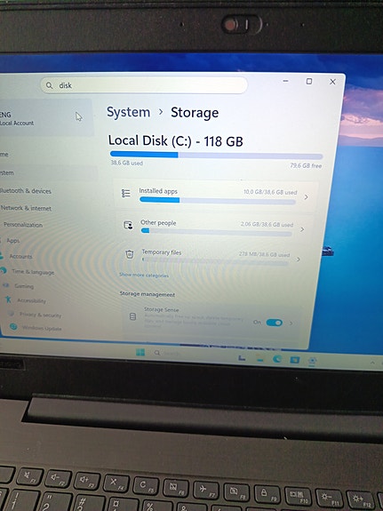 Lenovo kannettava AMD Ryzen 5, 8GB RAM, 118GB SSD