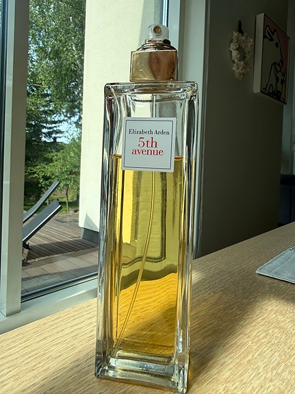 Elizabeth Arden 5th Avenue hajuvesi 125ml