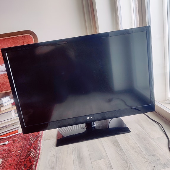 LG Full HD LED-TV 42"
