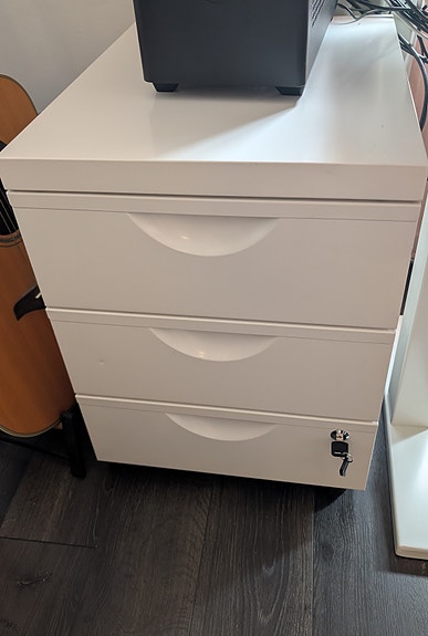 Ikea laatikosto pyörillä
