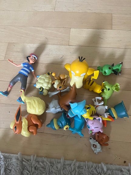 Pokemon figuurit