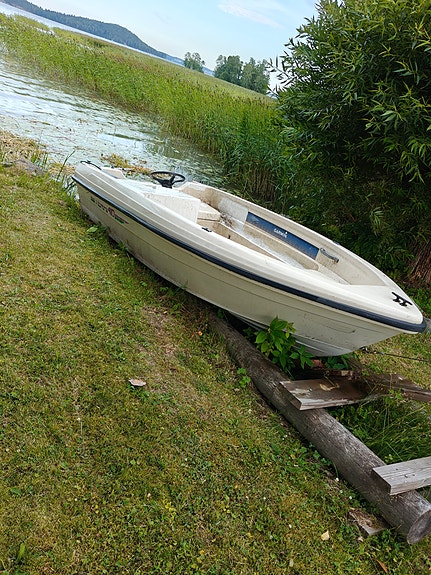 terhi 410, yamaha 9.9c lyhyt riki, 2 tankkia.