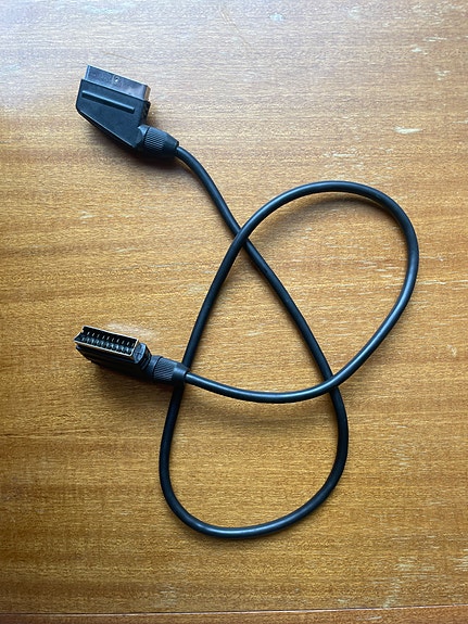 Scart -kaapeli