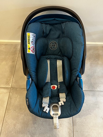 Cybex cloud Z i-size Plus turvakaukalo + Z Base telakka + adapterit