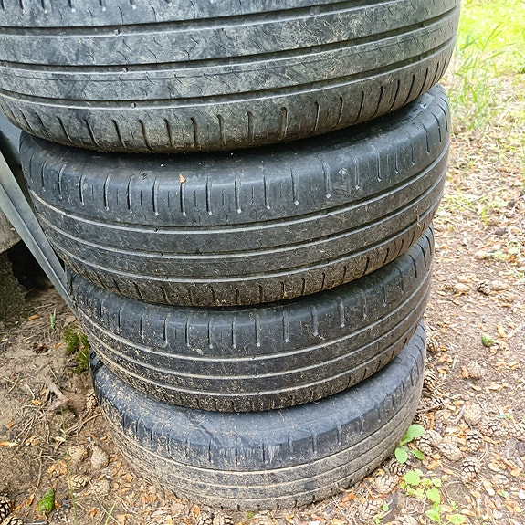 Renault kesärenkaat 15"