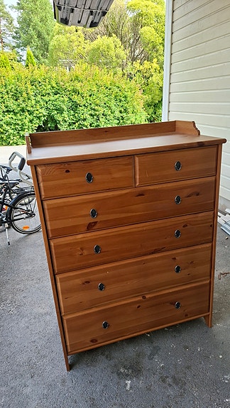 Ikea Leksvik lipasto mänty