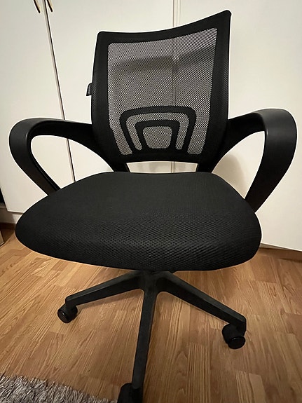 Dacota ergonominen työtuoli – erittäin hyväkuntoinen