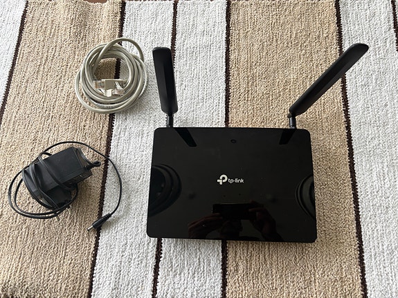 TP-Link Archer MR400 4G LTE WiFi -reititin