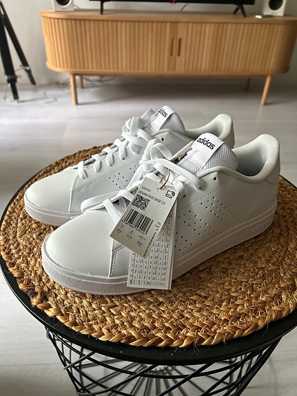 Adidas Advantage Base 2.0 miesten kengät