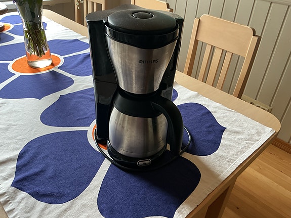 Philips kahvinkeitin termoskannulla
