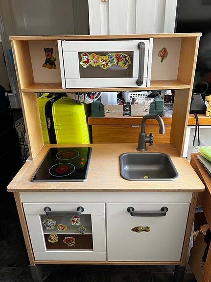 IKEA lasten leikkikeittiö