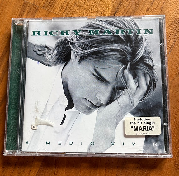 Ricky Martin – A Medio Vivir CD