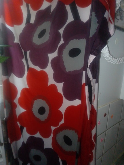 Marimekko unikko verho n.220 cm pituus leveys 150 cm hyvä.30e