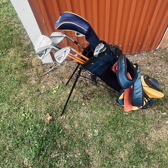 US Kids Golf UltraLight juniorien golfmailat ja bägi