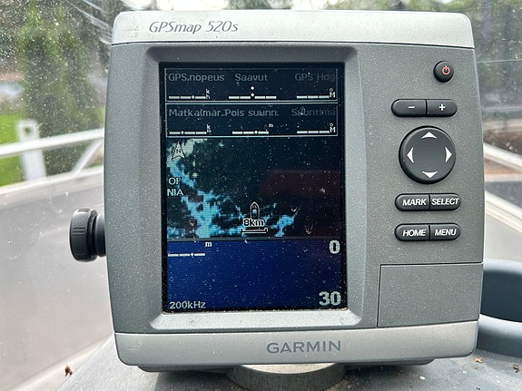 Garmin GPSmap 520s kaikuluotain / plotteri