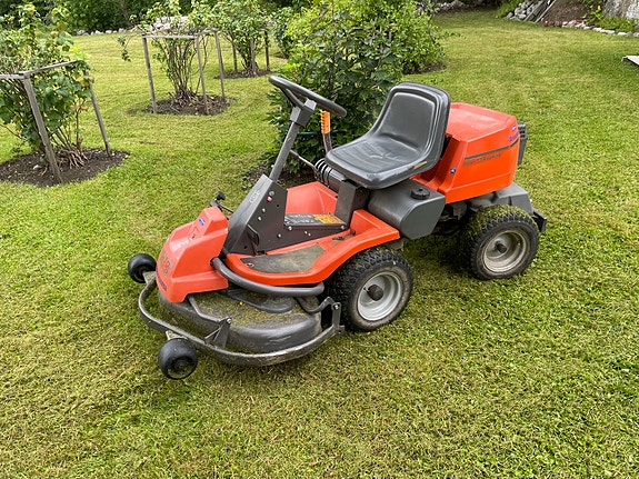 Husqvarna etuleikkuri rider special 13