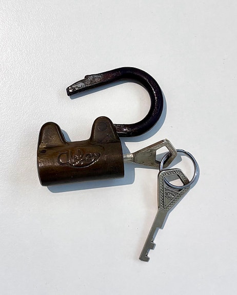 Abloy riippulukko kahdella avaimella
