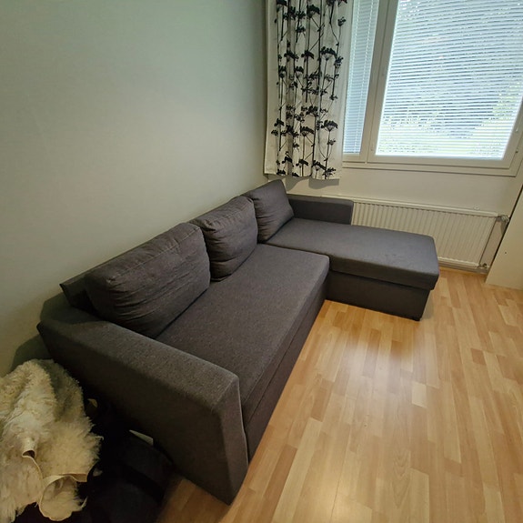 Levitettävä divaanisohva