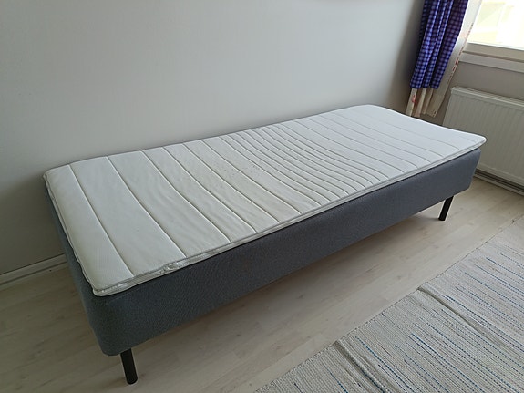 Jysk sänky runkopatja 80x200 harmaa